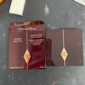 Charlotte tilbury pillow talk eyeshadow palette